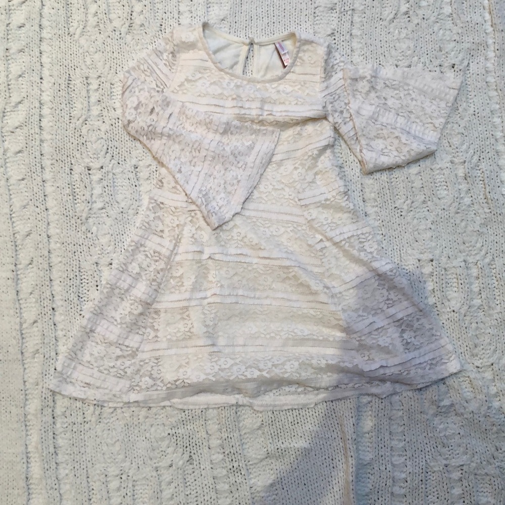 Girls 7/8 cream white lace dress